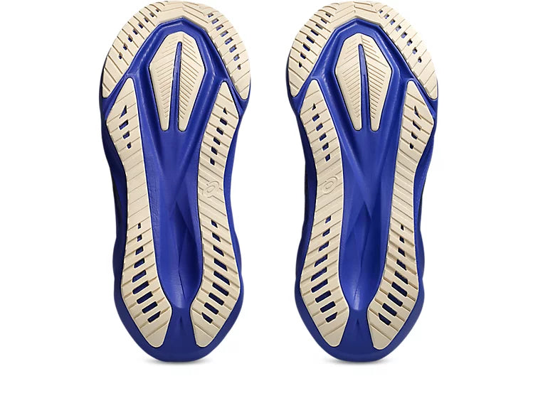 Asics Novablast 5 2E Wide Mens