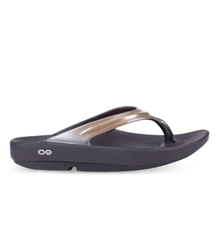 OOFOS Oolala Thong Womens