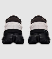 3me30013275-cloudflyer_5-ss25-wolf_black-m-g5