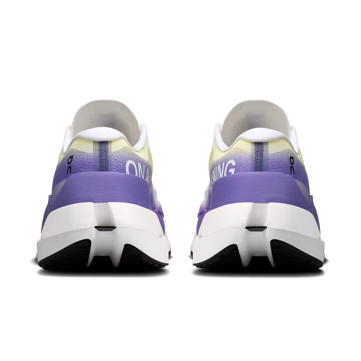 On Running Cloudboom Max Womens