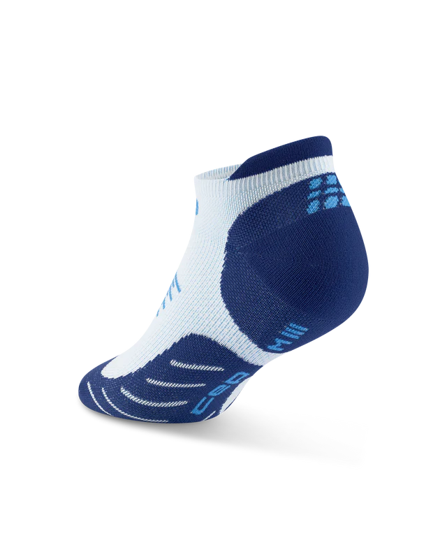 Core-Run-No-Show-Socks-5-0_Ice-Blue_WP96IR_3200x4000_Transparent_02.webp