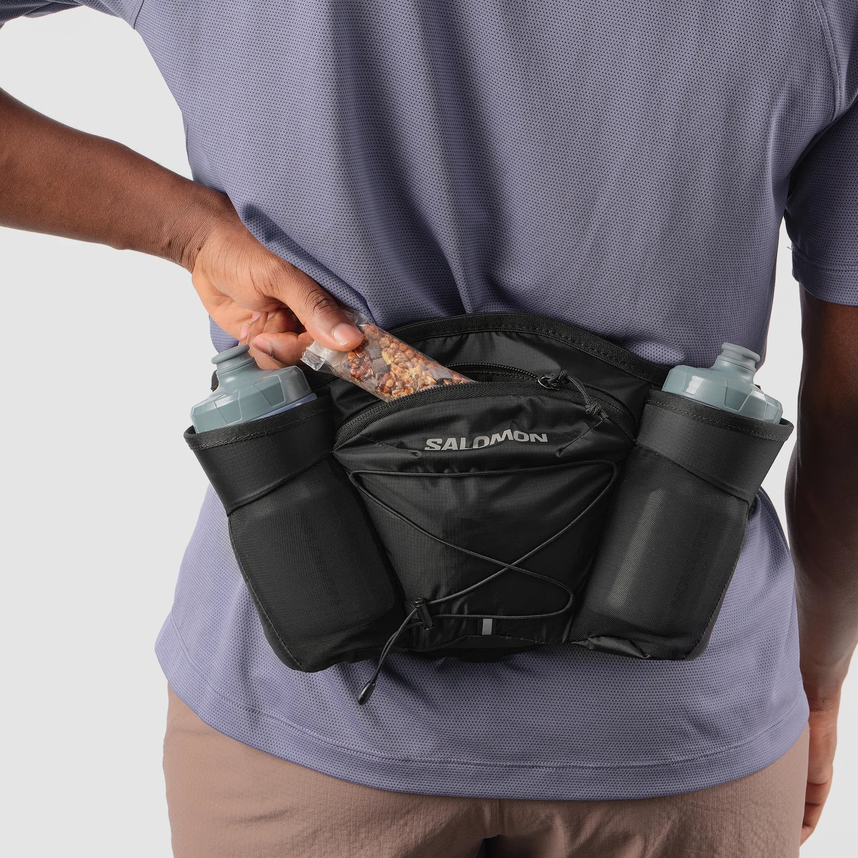 LC2379400_6_MOD_CROSSBELT2BOTTLESBLACK