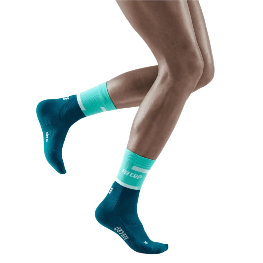 The_Run_mid_cut_4.0_ocean_women-1_604b8351-8fb9-45ba-a634-bb3a260c03f5