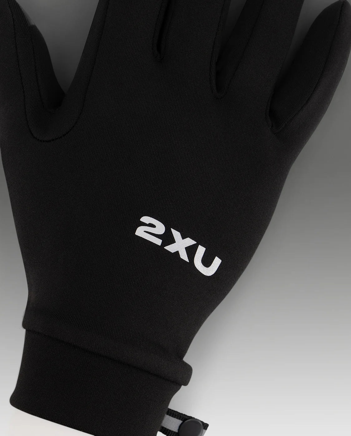 UQ7408h_BLK-SIL_3_vi70uf_22b7494a-d807-4af9-9040-1e892553ffa4.webp