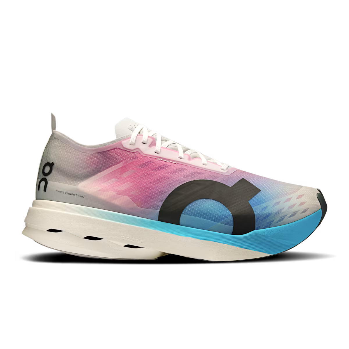 On Running Cloudboom Strike Mens