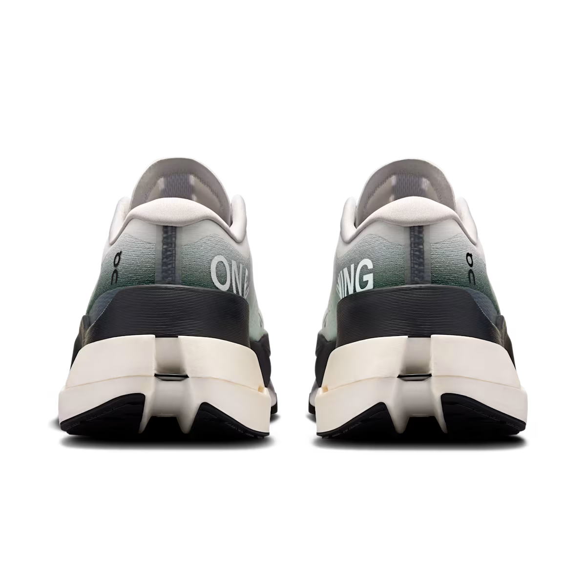 On Running Cloudboom Max Mens