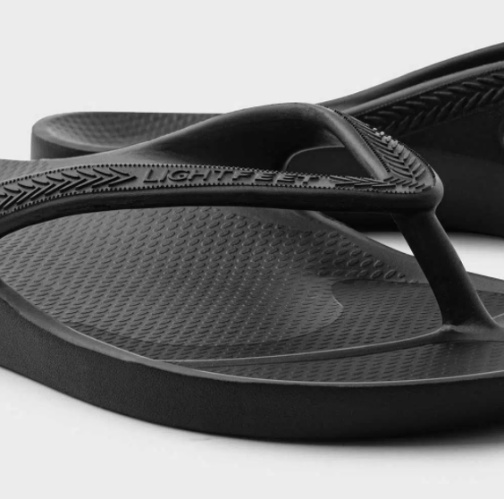 lightfeet thong black 3