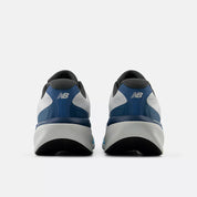 New Balance M860 v15 2E Wide Mens