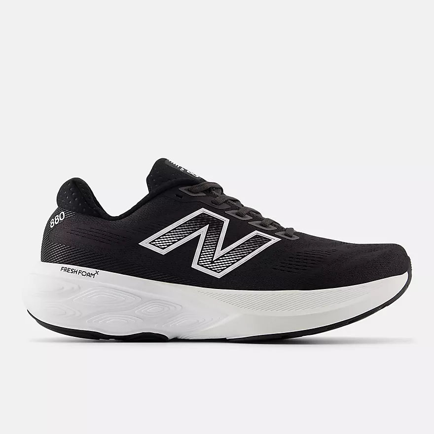m880b15_nb_02_i.webp