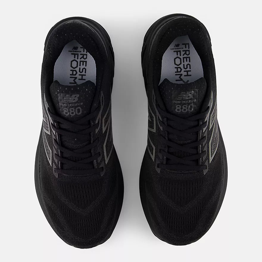 New Balance M880 V15 4E X Wide Mens