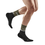 run-mid-cut-socks-4.0-m-olive-black-WP3CRR-1