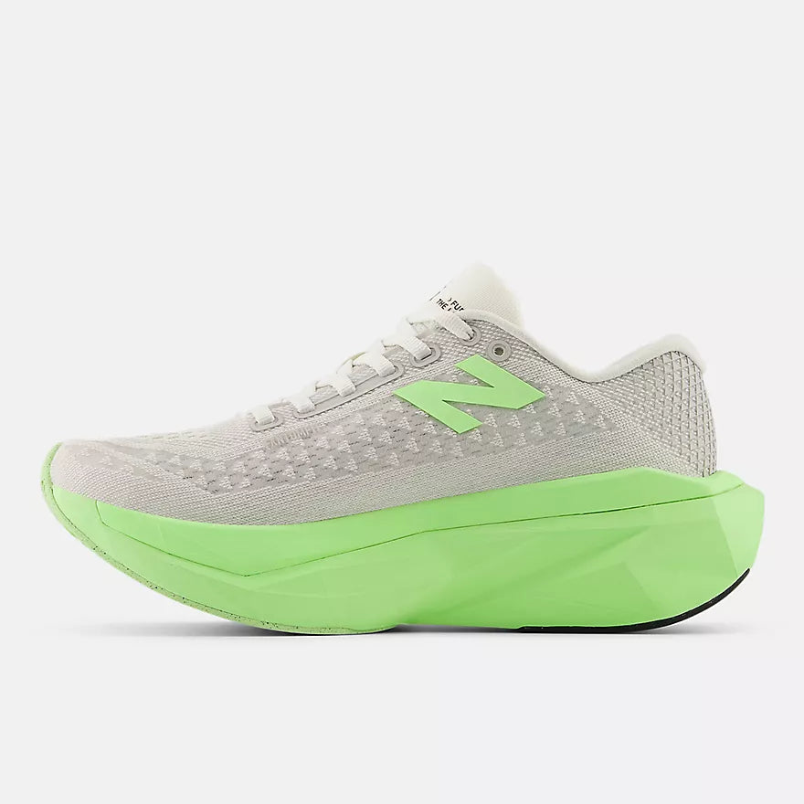 New Balance FuelCell Supercomp Trainer V3 Womens